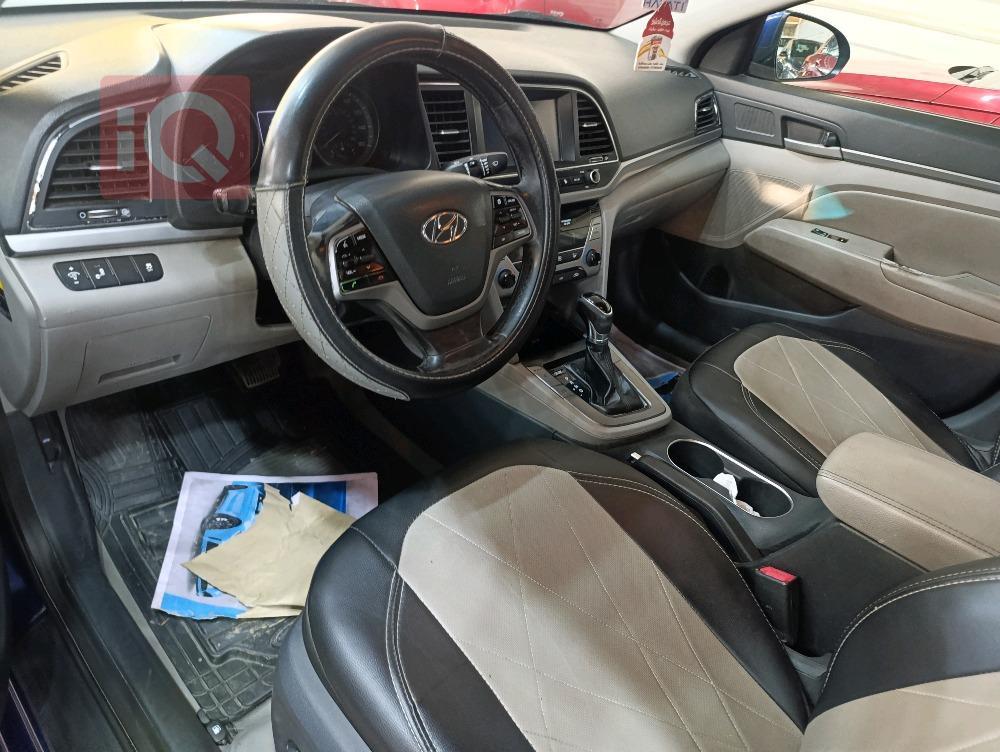 هیوندای ئەلەنترا